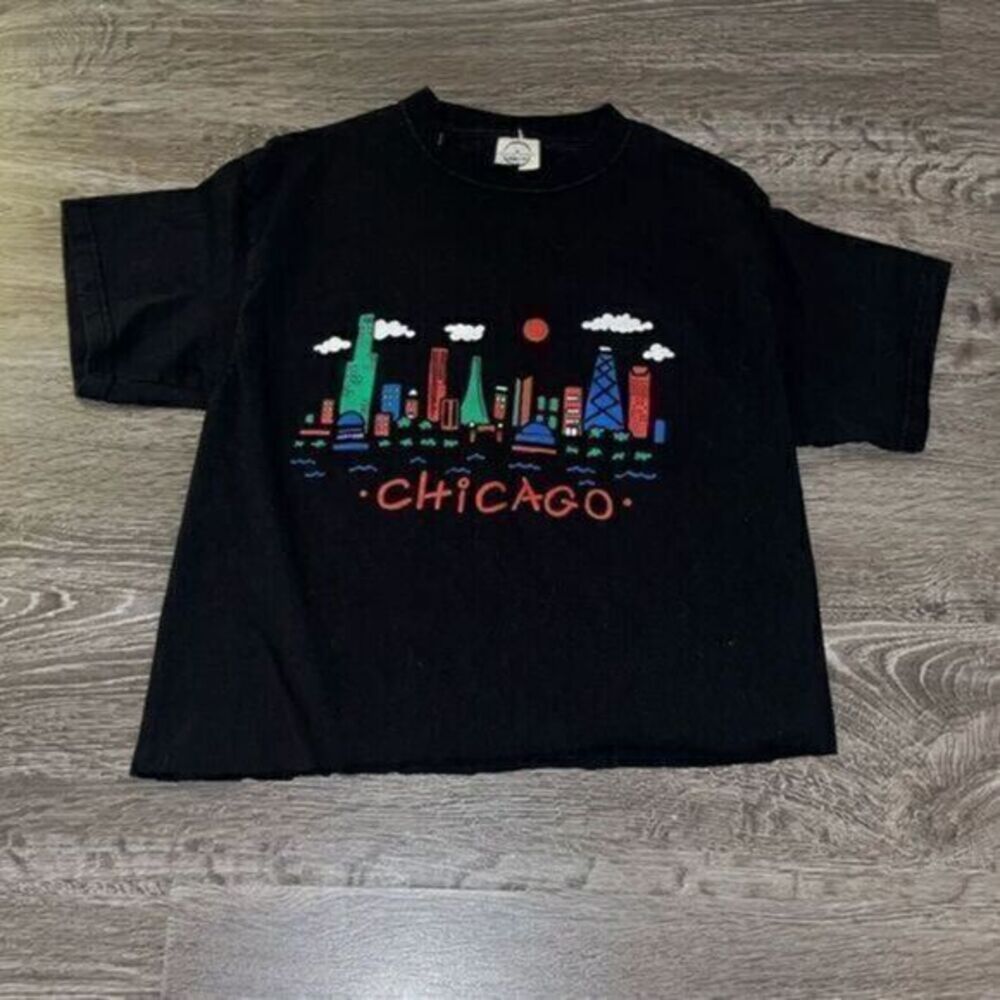 Women’s Graphic Chicago Chi Town Black Short Sleeve Crop Top Tee